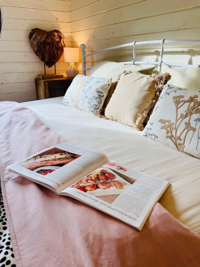 Glamour Maringotka v NP České Švýcarsko U Mluvících kamenů Stare Krecany Extérieur photo