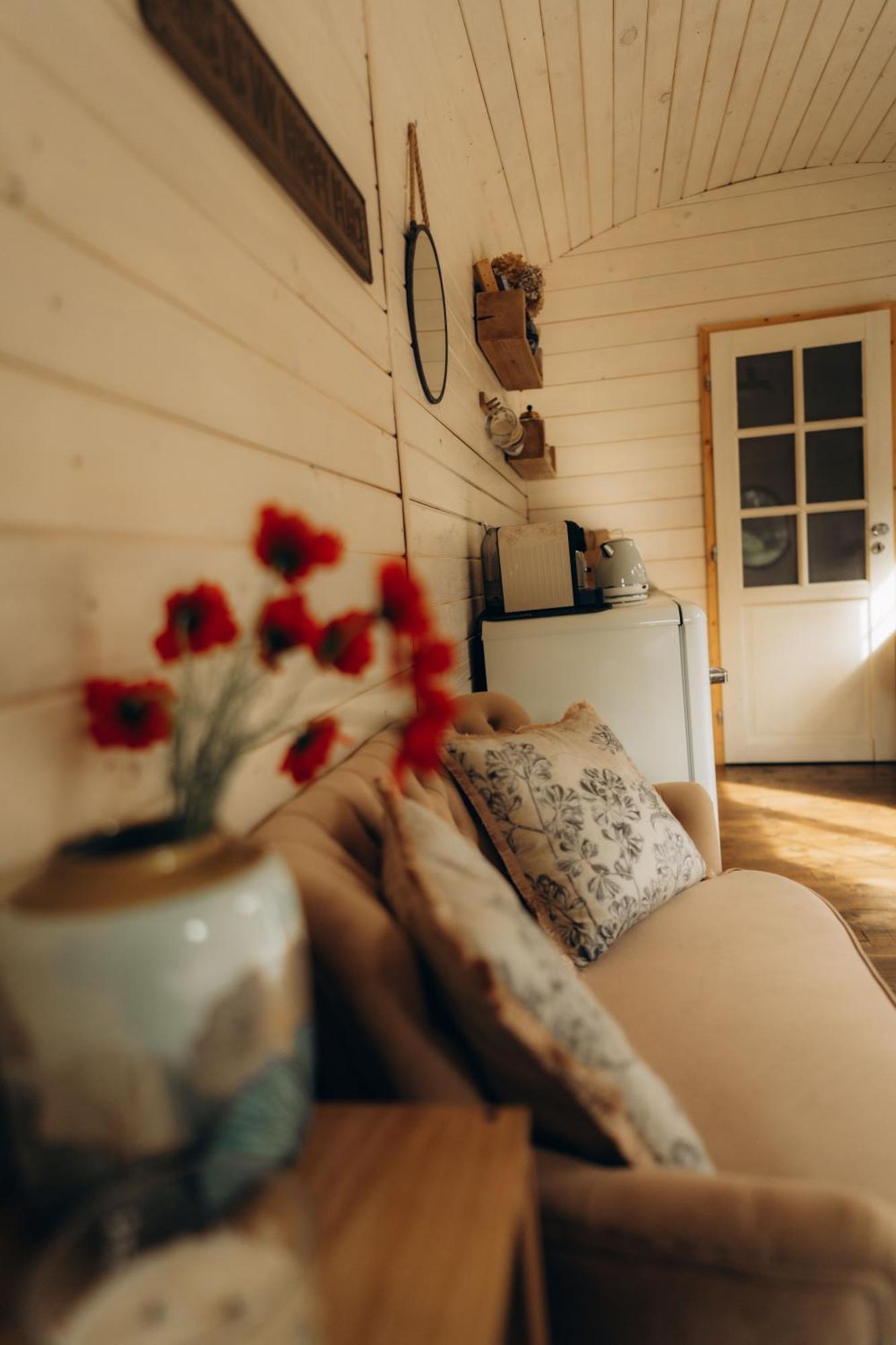 Glamour Maringotka v NP České Švýcarsko U Mluvících kamenů Stare Krecany Extérieur photo